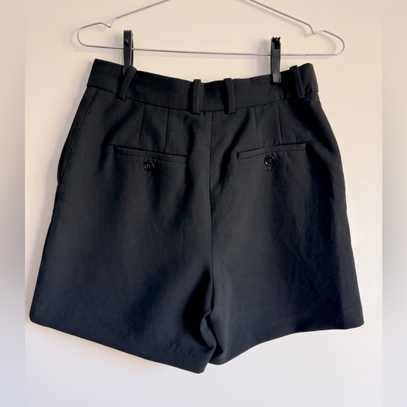 Aritizia Babaton Mid Thigh High Waisted Agency Short - Picture 6 of 9